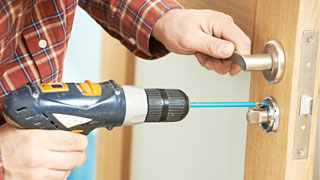 Automotive Locksmith at 92879 Corona, California